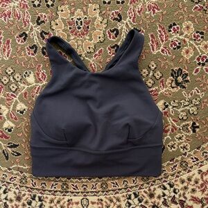 Lululemon black crop
